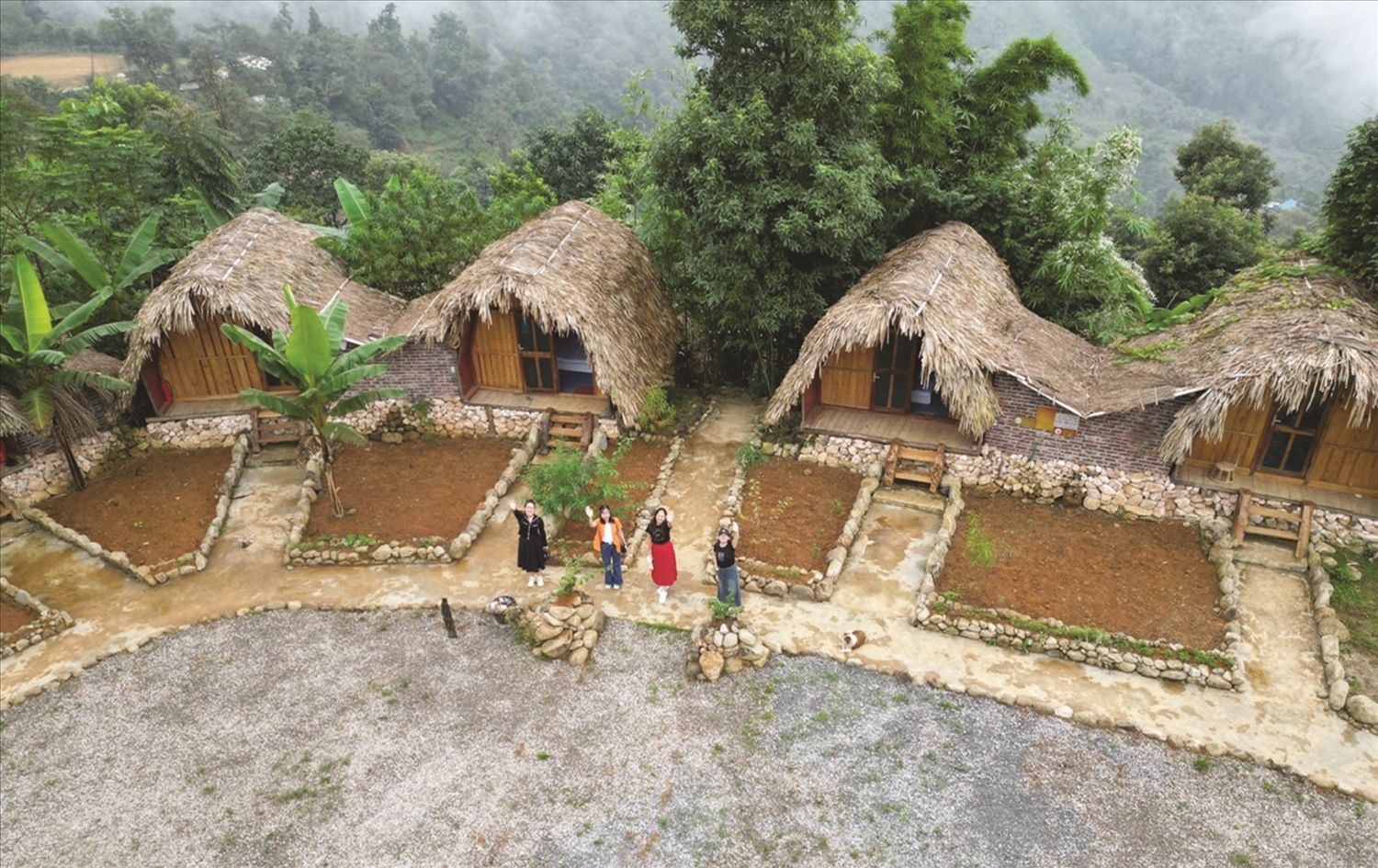 (BÁO IN) Sin Suối Hồ - Điểm đến hấp dẫn 1