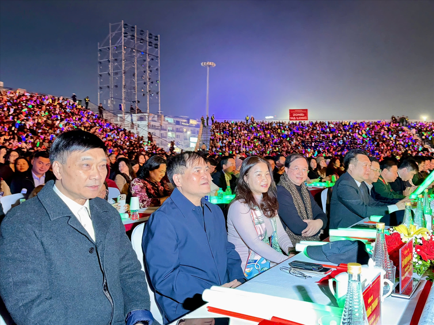 Các đại biểu dự chương trình