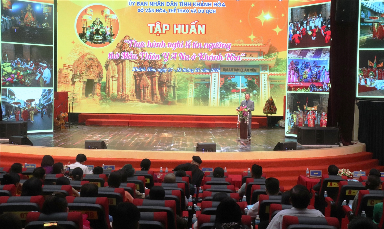 Quang cảnh Hội nghị tập huấn Thực hành nghi lễ tín ngưỡng thờ Mẫu Thiên Y A Na. (Ảnh X.H)