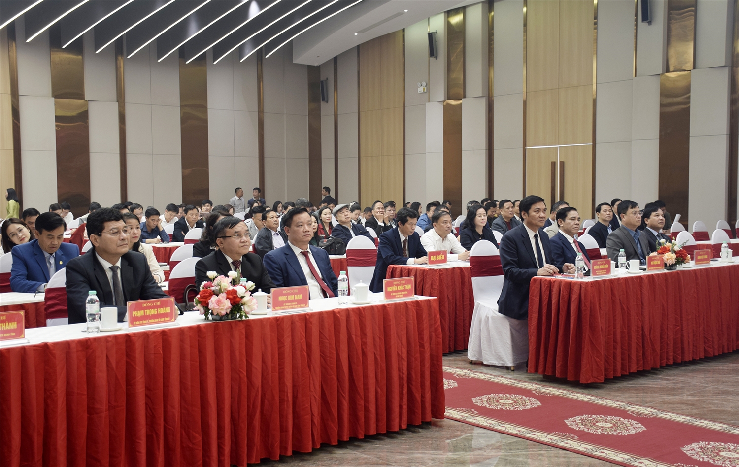 Các địa biểu tham dự chương trình