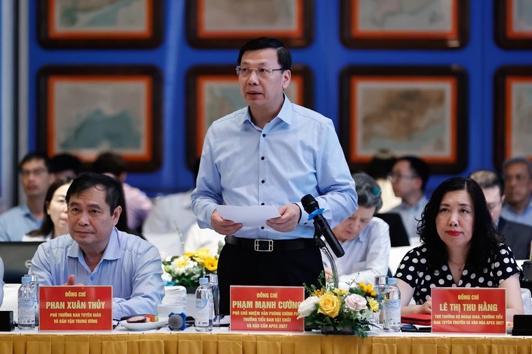 Trưởng Tiểu ban Vật chất và Hậu cần APEC, Phó chủ nhiệm VPCP Phạm Mạnh Cường phát biểu tại Phiên họp - Ảnh: VGP/Nhật Bắc