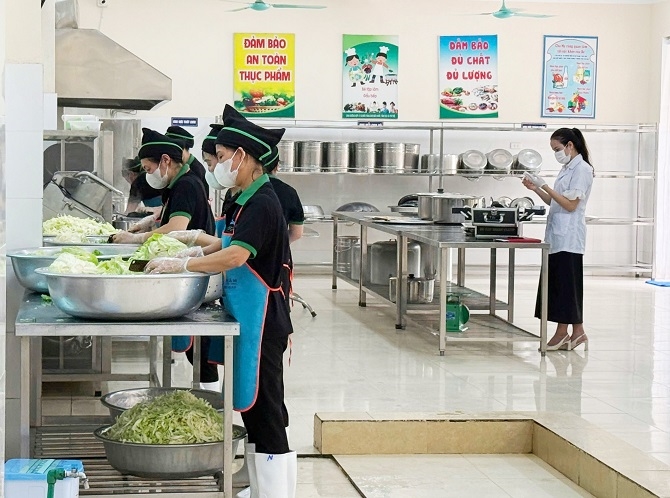 Nghị định số 46 cũng hướng dẫn việc cấp Giấy chứng nhận cơ sở đủ điều kiện an toàn thực phẩm (Ảnh TL).