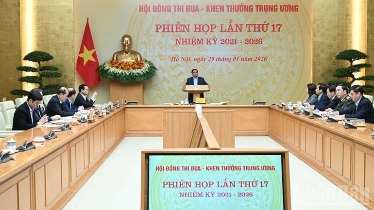 Quang cảnh phiên họp. ﻿(Ảnh: TRẦN HẢI)