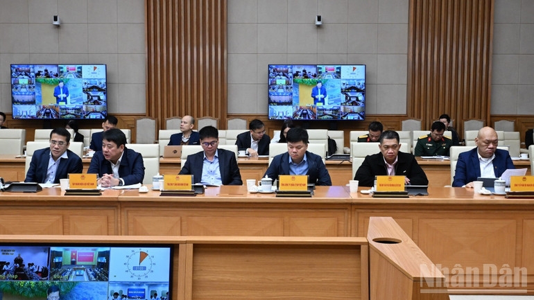 Các đại biểu tham dự phiên họp. (Ảnh: Trần Hải) 