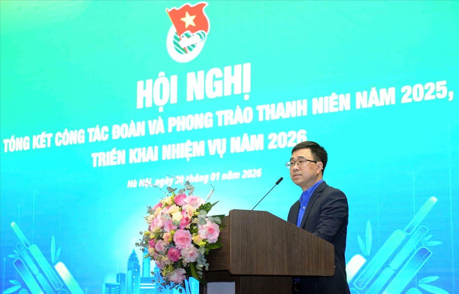 Đồng chí Bùi Hoàng Tùng- Bí thư Đoàn thanh niên Chính phủ phát biểu khai mạc Hội nghị.