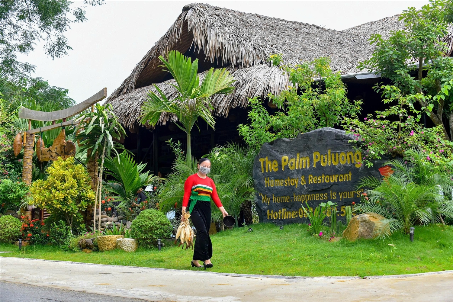 Nhiều homestay, khu nghỉ dưỡng tại Pù Luông đạt công suất phòng 70–80%, đồng thời tổ chức các hoạt động giao lưu văn hóa – văn nghệ phục vụ du khách.