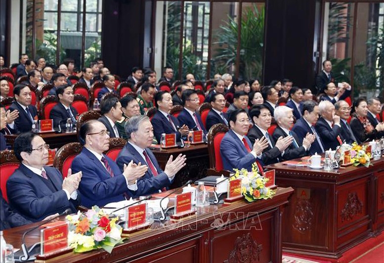 Tổng Bí thư Tô Lâm và các đại biểu tại Lễ kỷ niệm - Ảnh: TTXVN