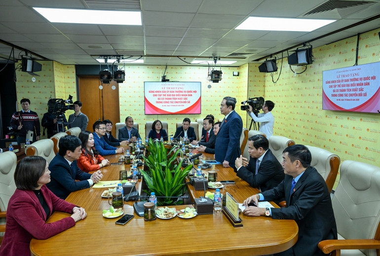 Quang cảnh buổi lễ. (Ảnh: DUY LINH)