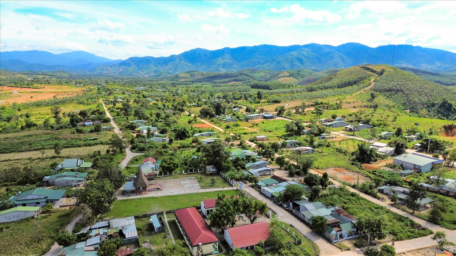 Diện mạo làng Le đang từng ngày khởi sắc