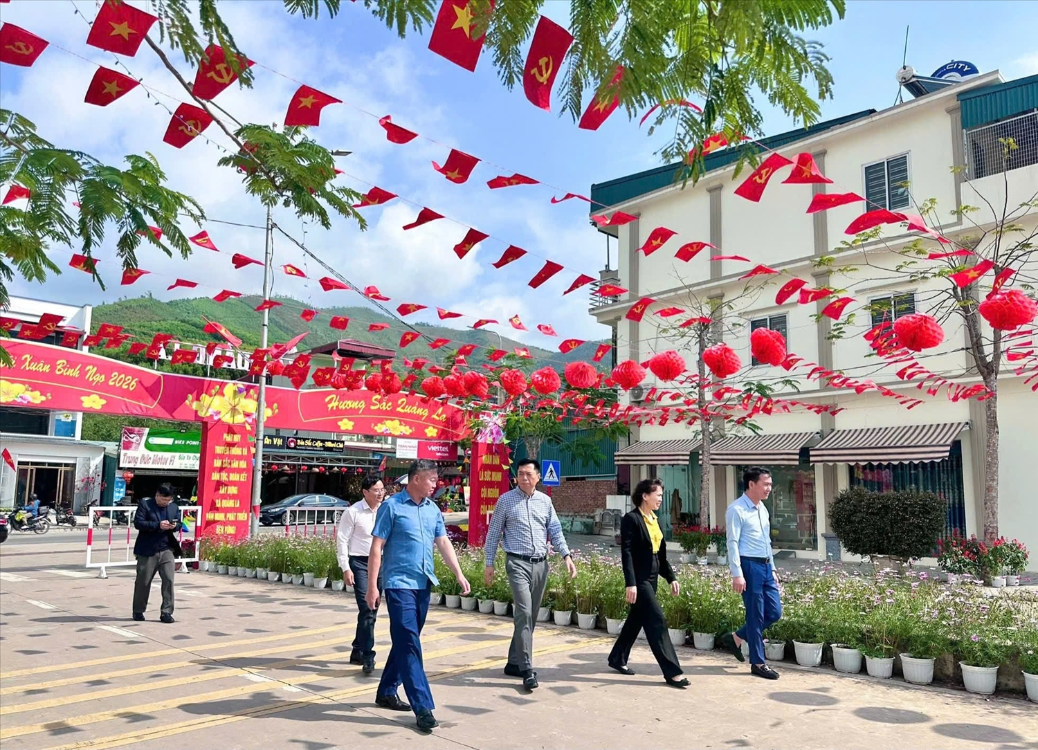 Cùng với toàn tỉnh, các địa phương vùng cao đang triển khai công tác kiểm tra tình hình chuẩn bị tổ chức Tết Nguyên đán Bính Ngọ 2026