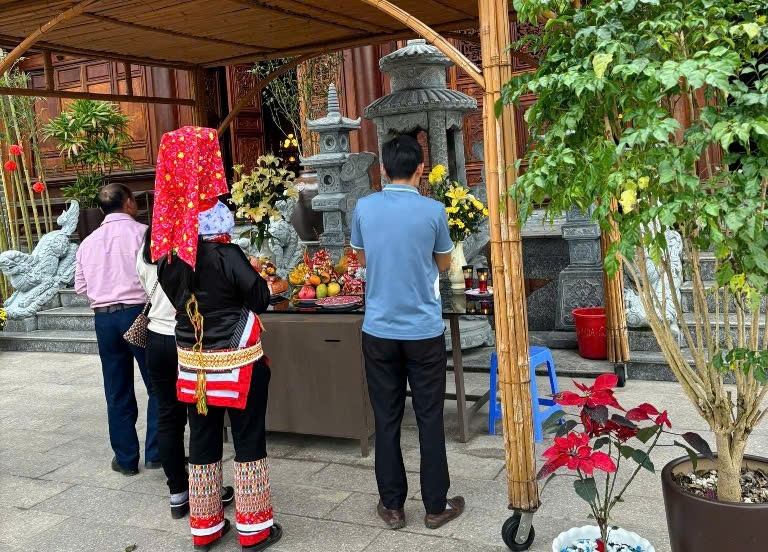 Chùa Sâu cũng được xem là nơi cầu tự rất linh ứng đối với người dân địa phương. Ảnh: Mỹ Dung