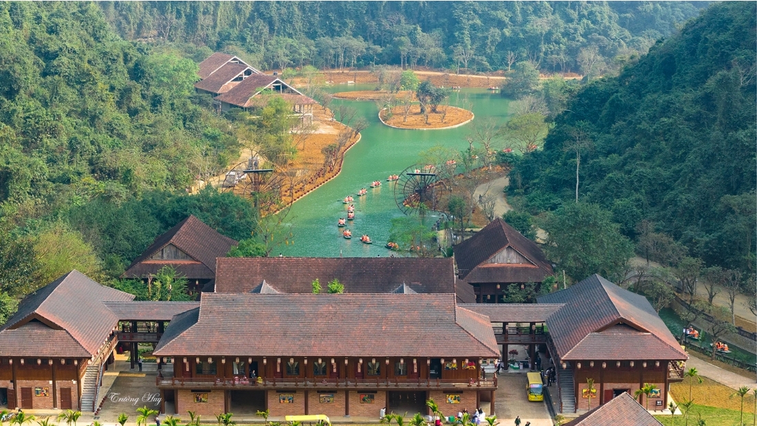 Thung Ui có phong cảnh hữu tình đẹp như tranh vẽ