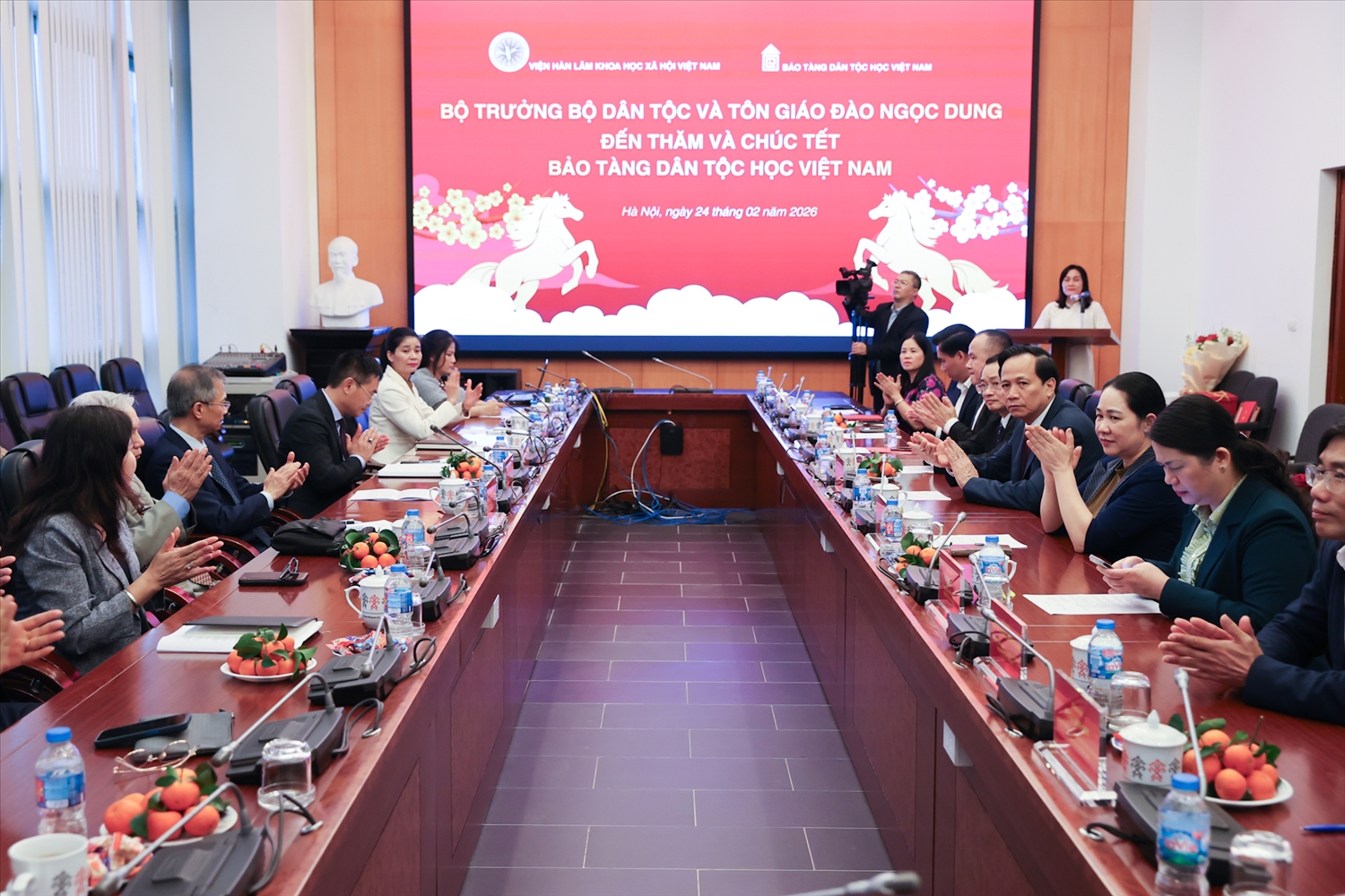 Quang cảnh buổi gặp mặt (Ảnh. Lê Anh Dũng)