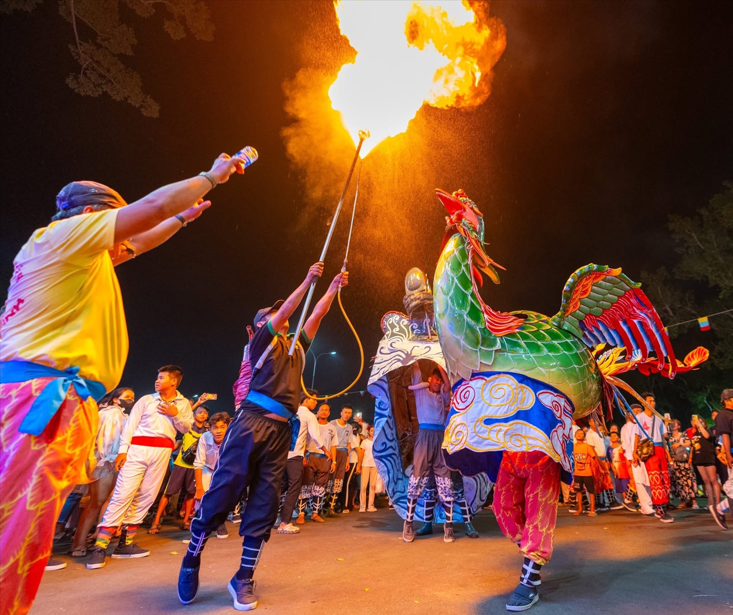 Các hoạt động tôn giáo, văn hóa đặc sắc góp phần tôn vinh truyền thống lịch sử, văn hóa dân tộc