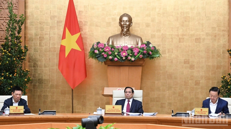 Thủ tướng Phạm Minh Chính chủ trì Phiên họp Chính phủ chuyên đề về xây dựng pháp luật. (Ảnh: Trần Hải)