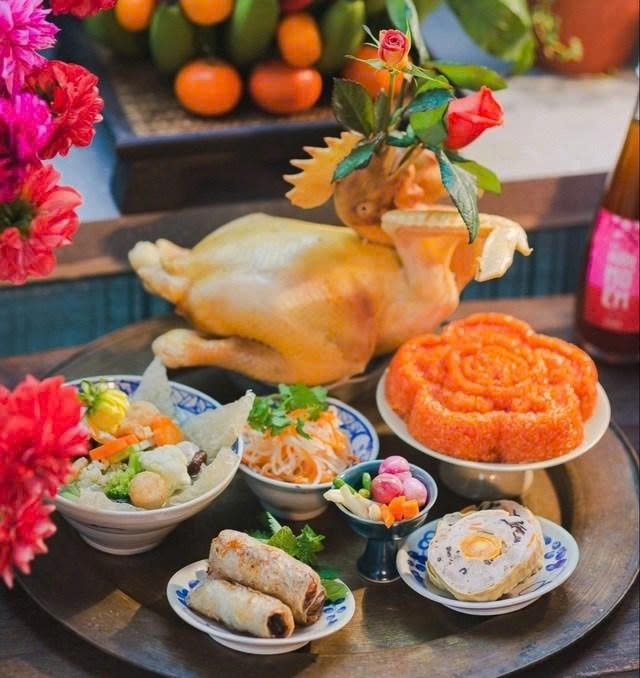 Mâm cúng mặn cúng gia tiên Rằm tháng Giêng. Ảnh: ITN