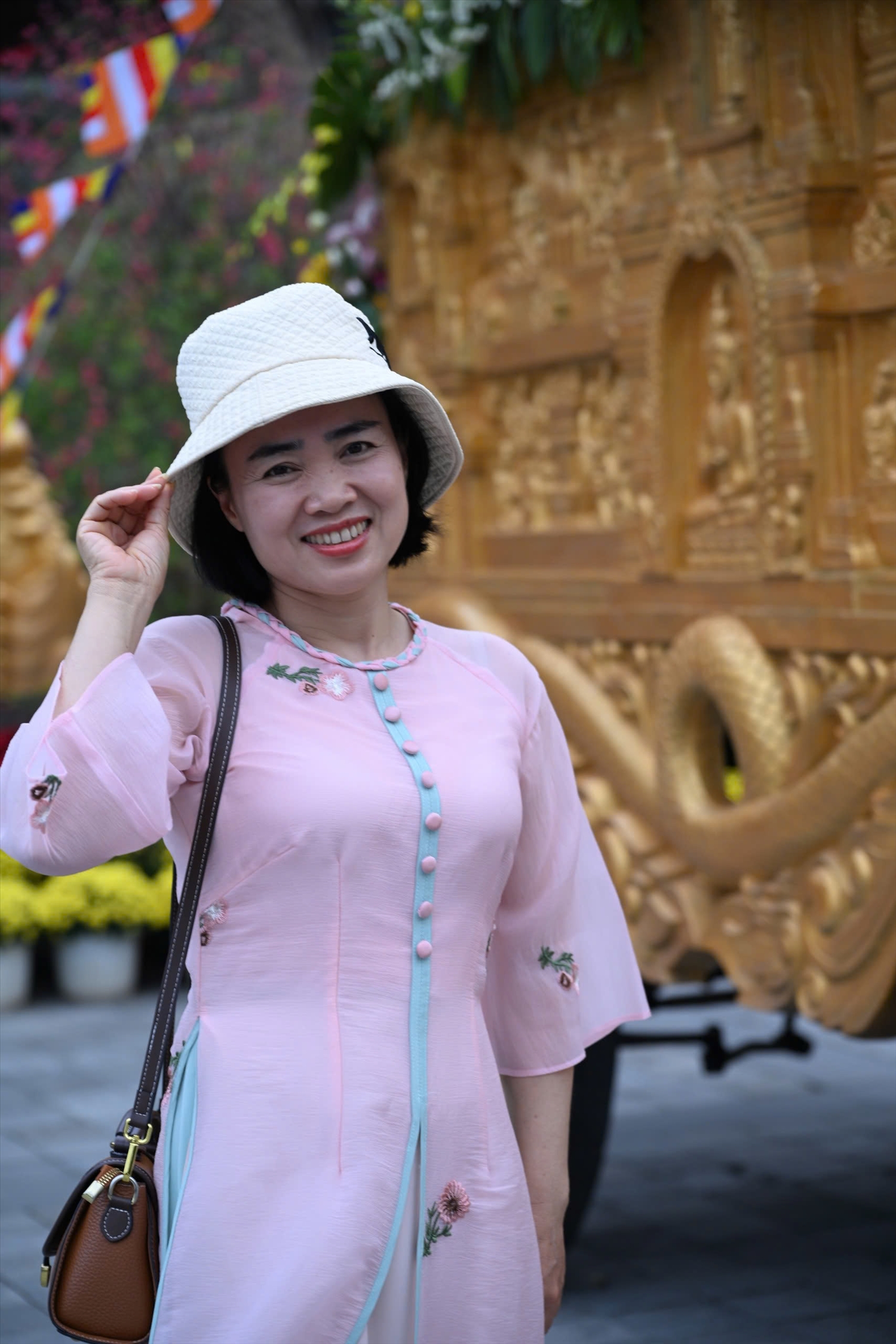 Cô giáo Hoàng Thị Phương, du khách đến từ tỉnh Nghệ An