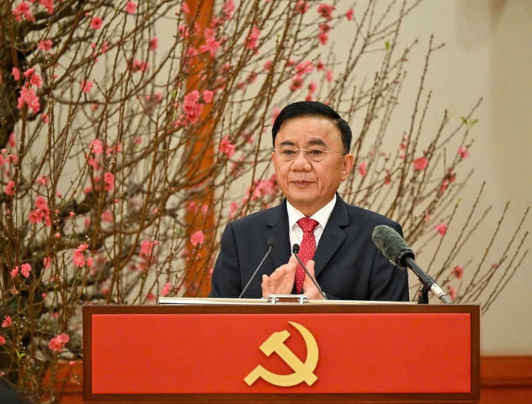 Thường trực Ban Bí thư Trần Cẩm Tú phát biểu tại buổi lễ. (Ảnh: DUY LINH)