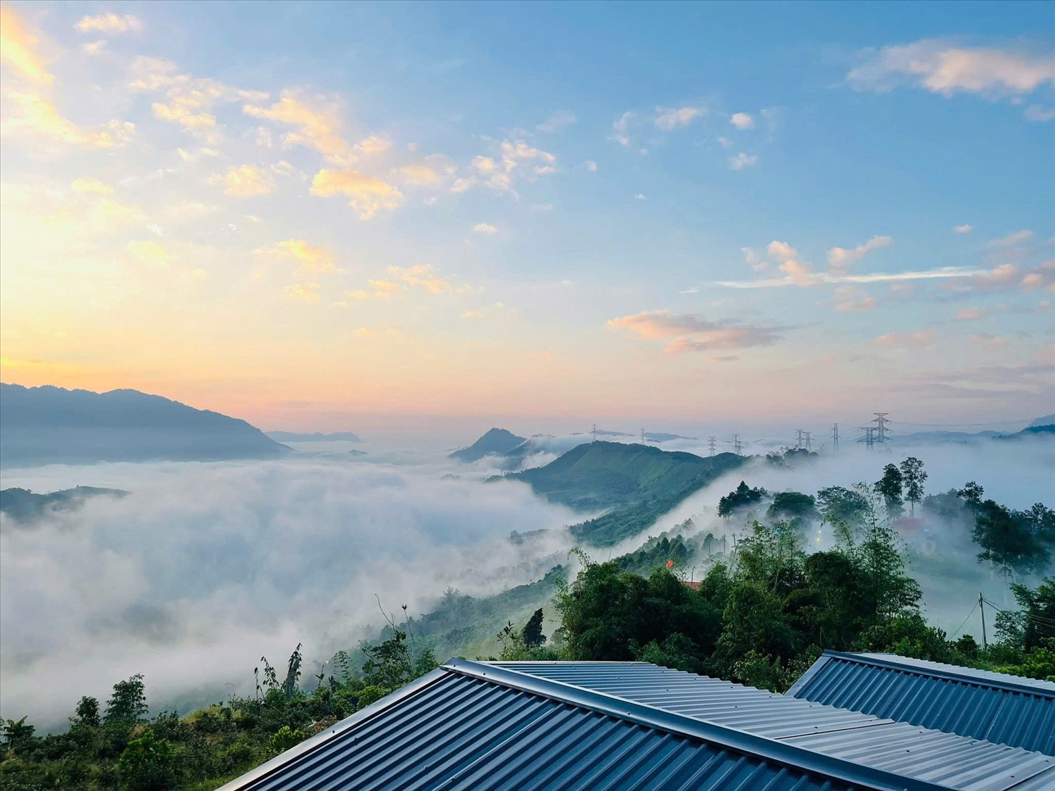 Biển mây Đèo Cón