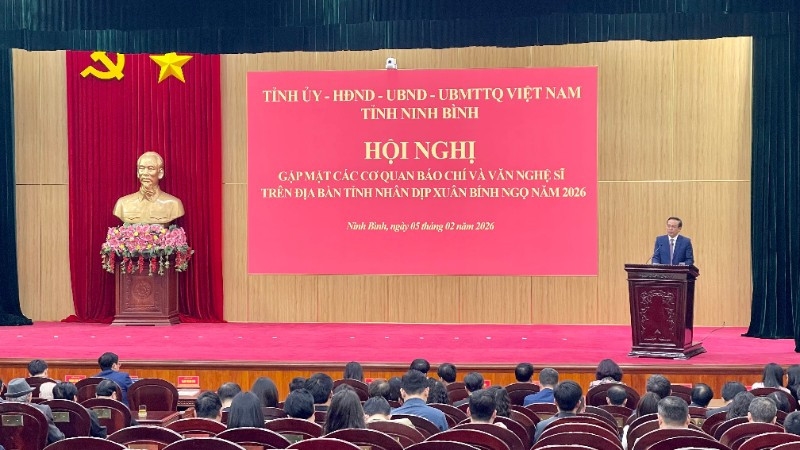 Quang cảnh Hội nghị gặp mặt các cơ quan báo chí và văn nghệ sĩ tỉnh Ninh Bình nhân dịp Xuân Bính Ngọ 2026