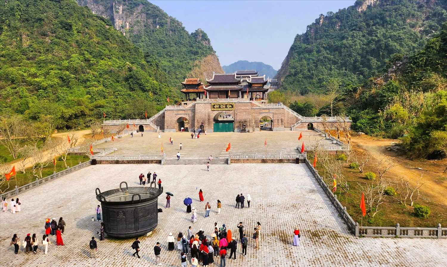 Kiến trúc độc đáo của các công trình được ví như "Phượng Hoàng cổ trấn"