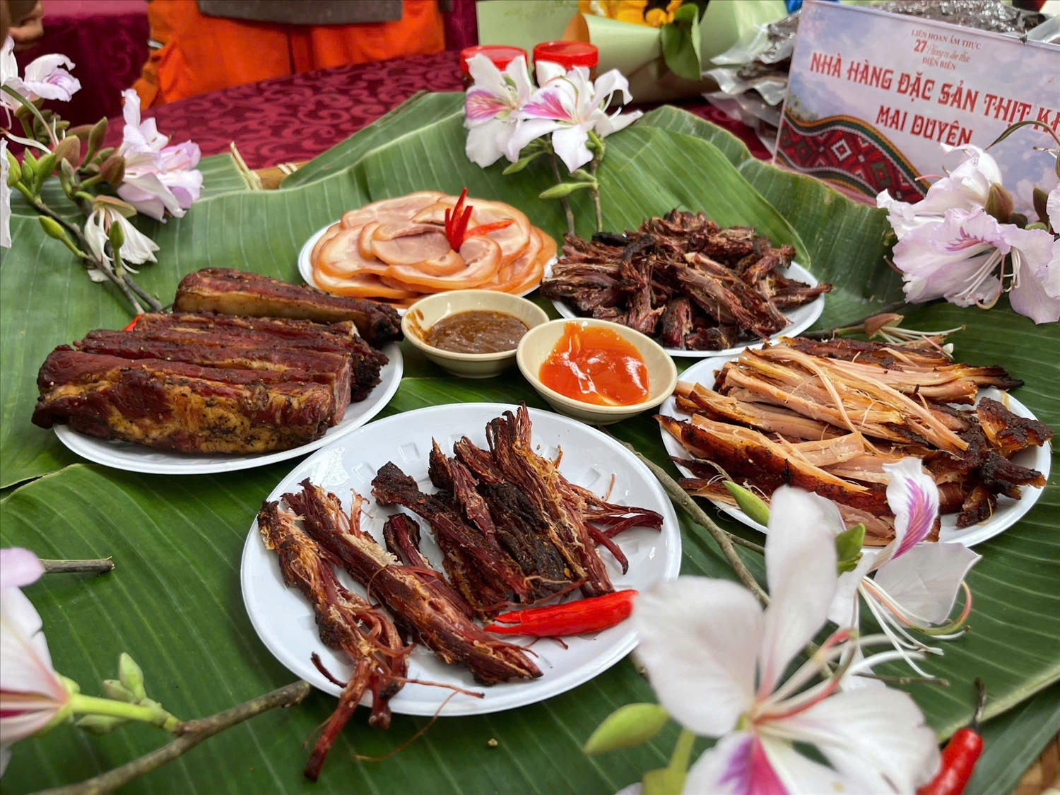 Mỗi một món ăn được đem đến liên hoan ẩm thực đều mang trong đó một câu chuyện riêng