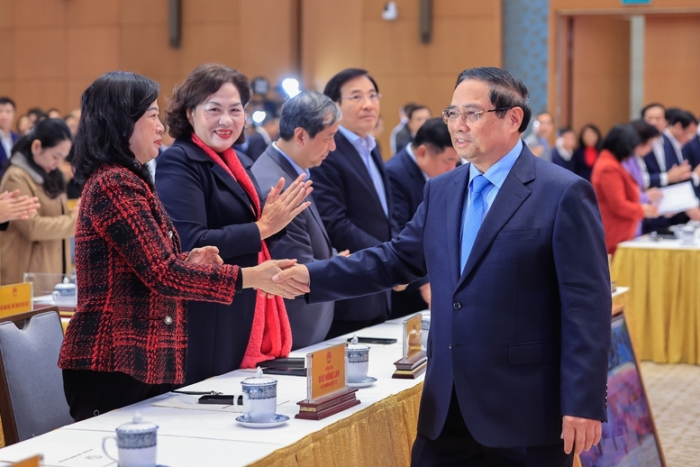 Thủ tướng Chính phủ Phạm Minh Chính dự Lễ phát động Phong trào thi đua ""Đổi mới sáng tạo, phát triển khoa học, công nghệ, chuyển đổi số, chuyển đổi xanh" và Phong trào thi đua "Phát triển mạnh doanh nghiệp tư nhân, nâng cao hiệu quả doanh nghiệp Nhà nước"- Ảnh: VGP/Nhật Bắc