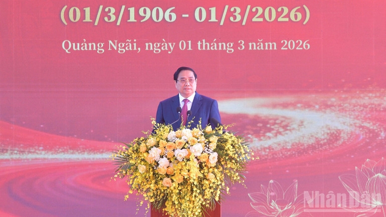 Thủ tướng Phạm Minh Chính xúc động bày tỏ tri ân công lao to lớn của Thủ tướng Phạm Văn Đồng đóng góp quan trọng cho sự nghiệp cách mạng của dân tộc. (Ảnh: Thanh Giang)