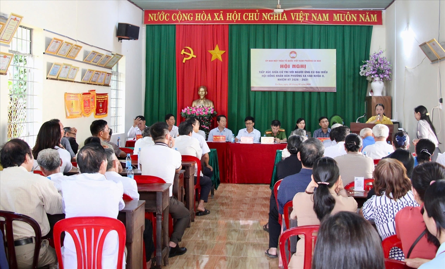 Hoạt động tiếp xúc cử tri sôi nổi, dân chủ từ cơ sở