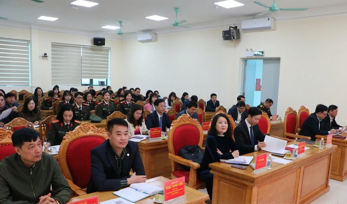 Các đại biểu tham dự chương trình