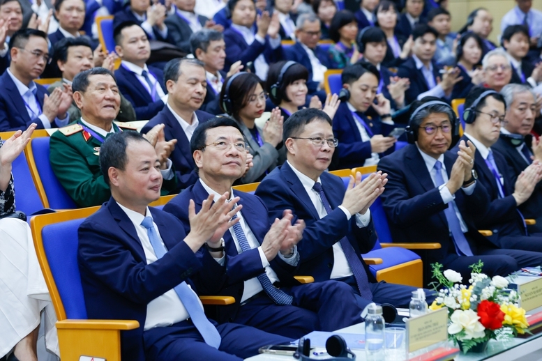 Các đại biểu tham dự Diễn đàn - Ảnh: VGP/Nhật Bắc