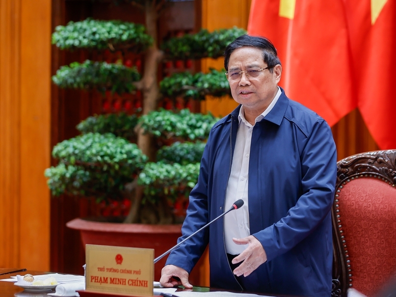 Thủ tướng lưu ý TPHCM đặc biệt ưu tiên các dự án kết nối 2 sân bay Long Thành, Tân Sơn Nhất và trung tâm TPHCM - Ảnh: VGP/Nhật Bắc