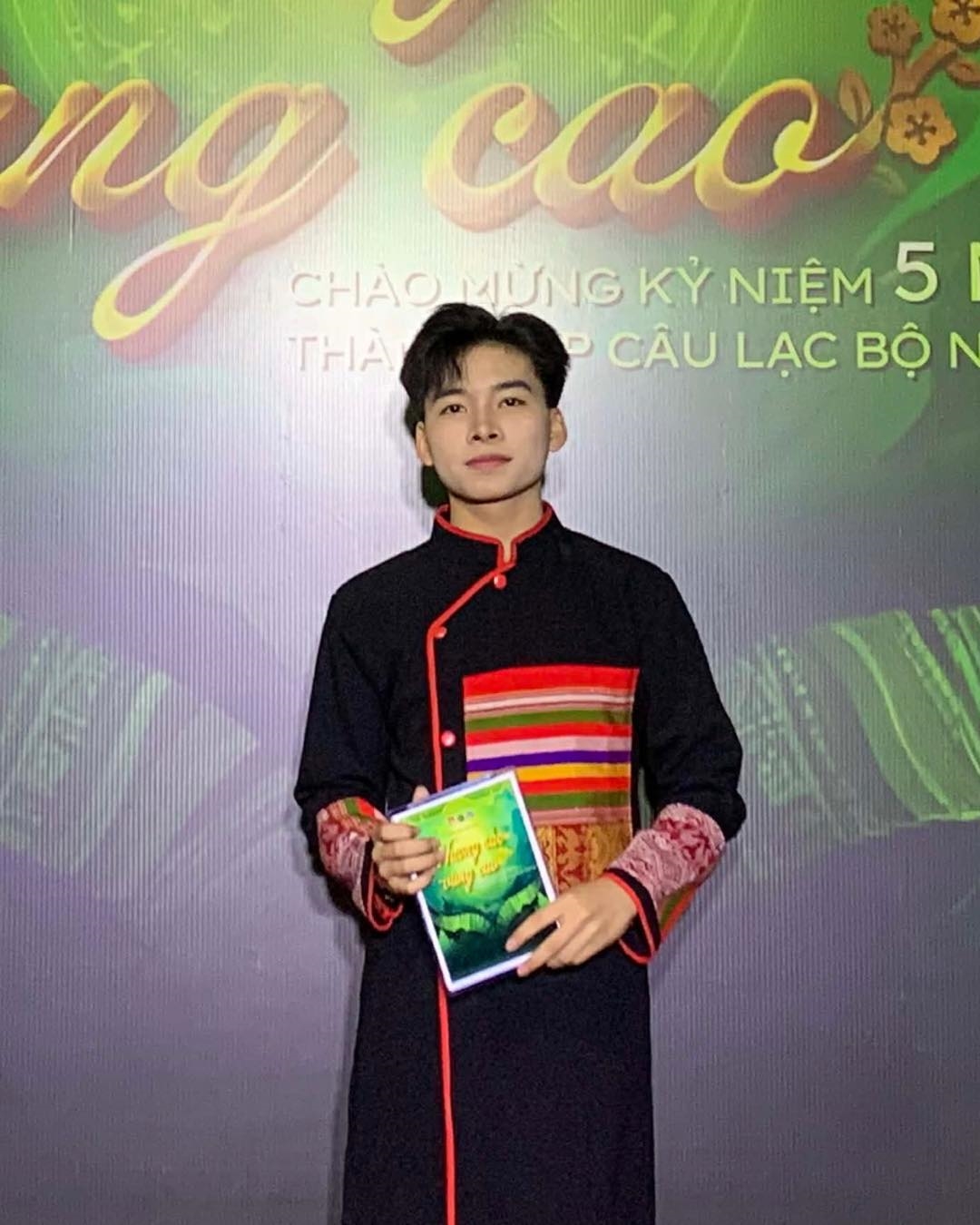 Em Lương Gia Bảo, dân tộc Thái, học sinh Trường PTTH Dân tộc Nội trú Nghệ An