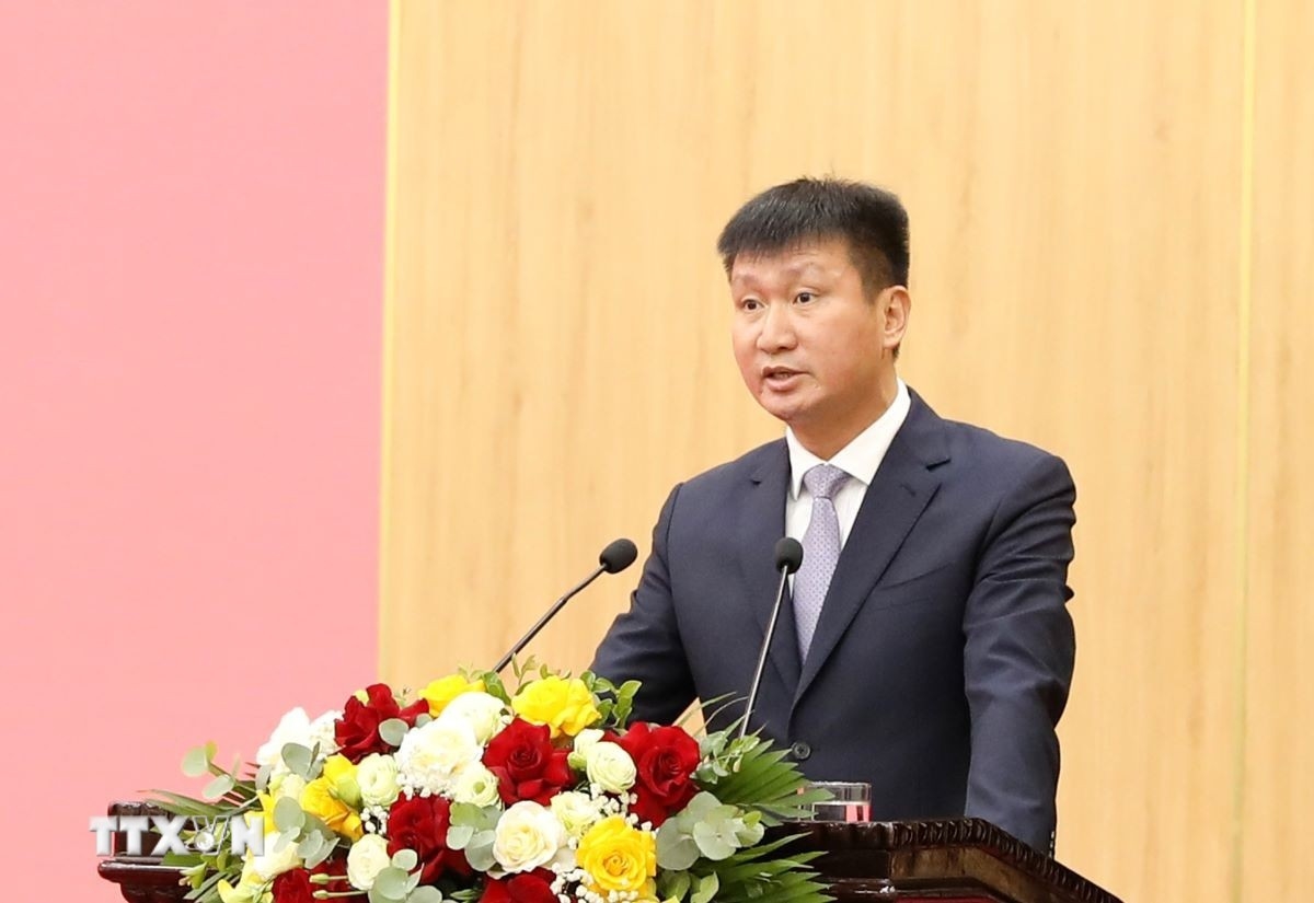 Ông Trần Huy Tuấn - Ủy viên Trung ương Đảng, Phó Bí thư Tỉnh ủy, Chủ tịch UBND tỉnh, được bầu giữ chức Bí thư Tỉnh ủy Ninh Bình.