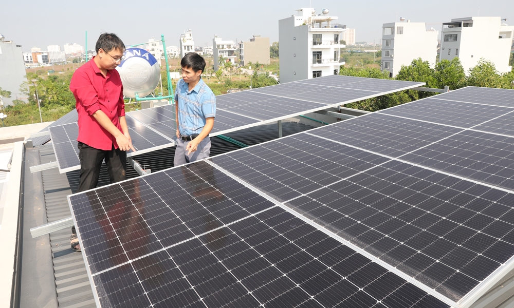 Thủ tướng yêu cầu coi tiết kiệm năng lượng là giải pháp quan trọng nhằm giảm áp lực cung ứng năng lượng trong bối cảnh thị trường năng lượng thế giới biến động (Ảnh MH).