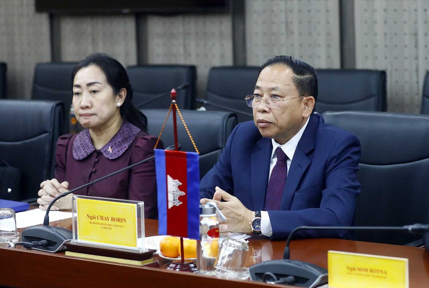 Bộ trưởng Bộ Lễ nghi và Tôn giáo Vương quốc Campuchia Chay Borin phát biểu tại buổi Hội đàm (Ảnh. Phạm Hải)