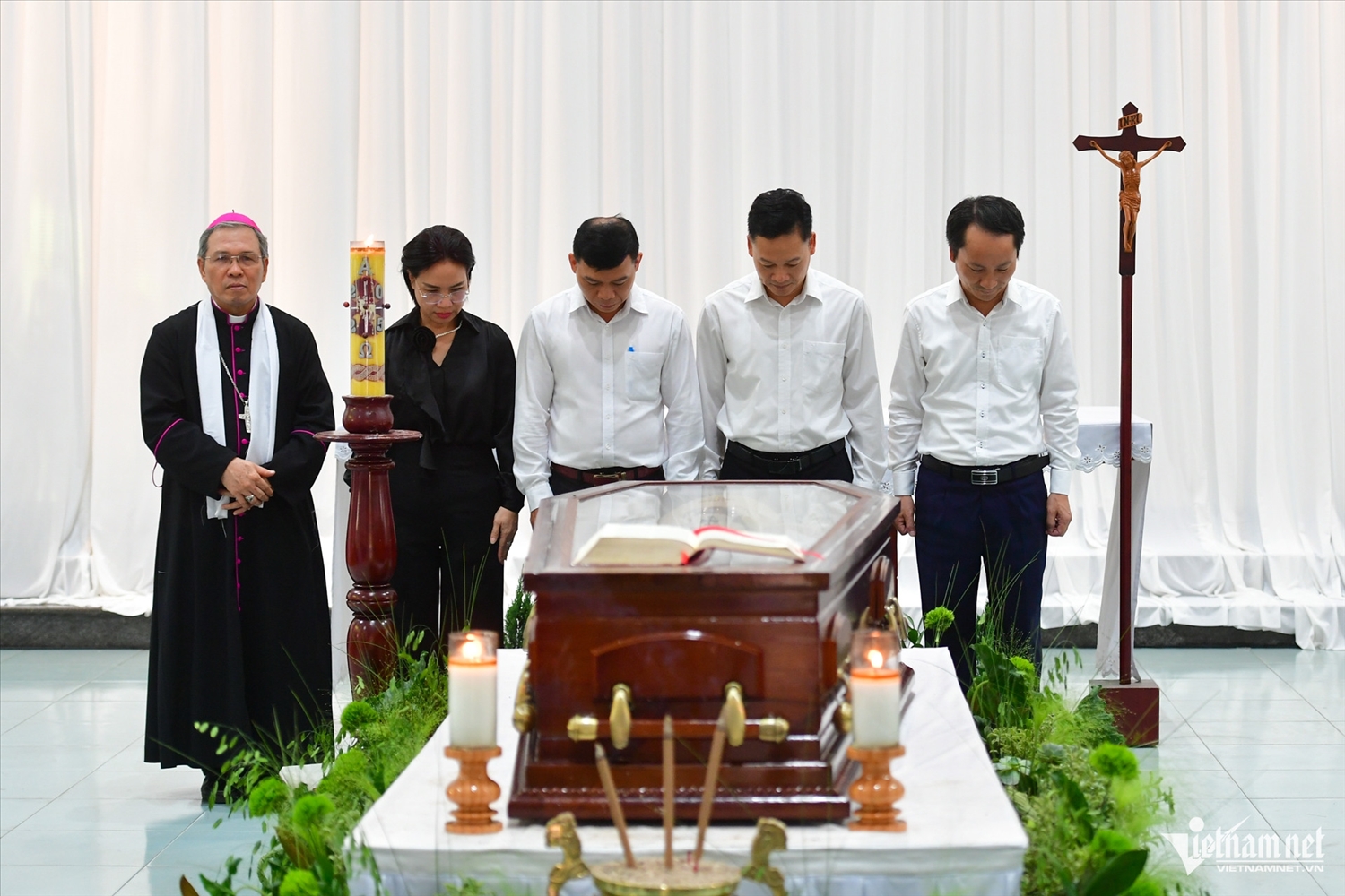 Lãnh đạo Bộ Dân tộc và Tôn giáo viếng Đức Hồng y Gioan Baotixita Phạm Minh Mẫn 7