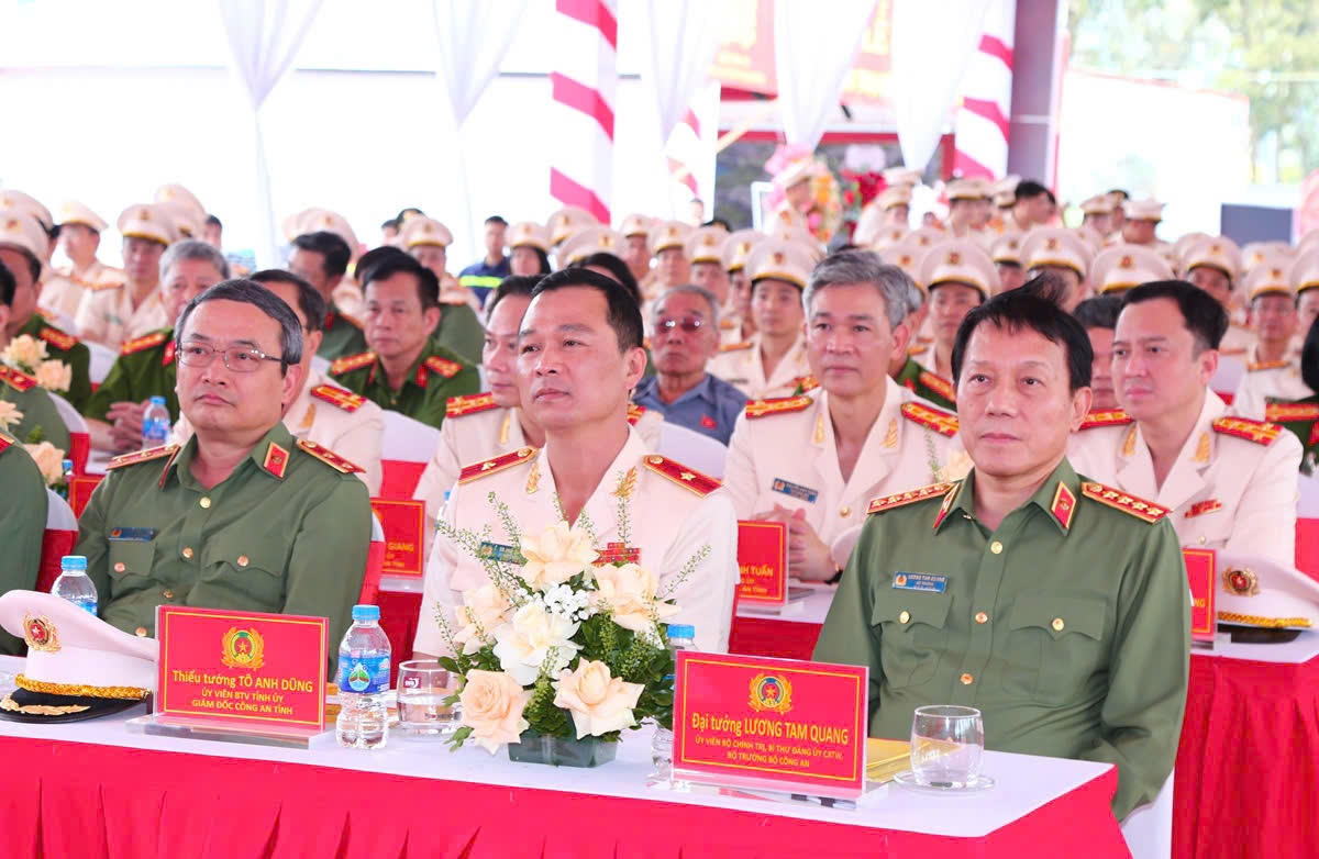 Đại tướng Lương Tam Quang dự Lễ khởi công dự án.