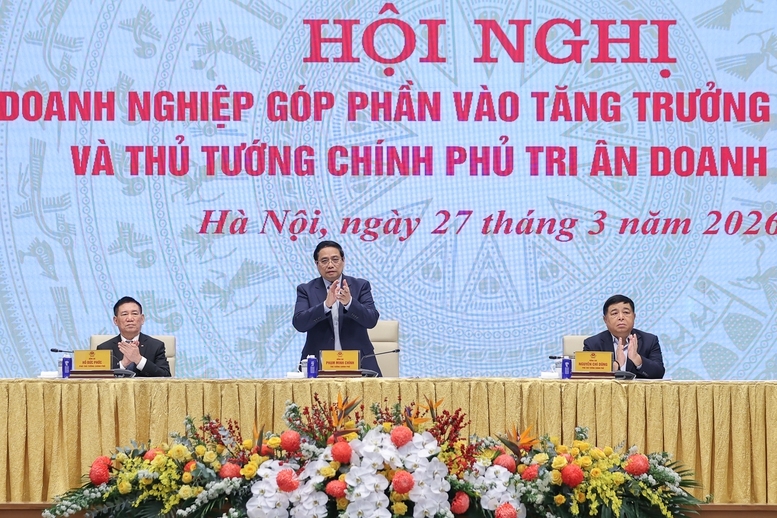 Thủ tướng Phạm Minh Chính, Phó Thủ tướng Hồ Đức Phớc, Phó Thủ tướng Nguyễn Chí Dũng chủ trì Hội nghị - Ảnh VGP/Nhật Bắc