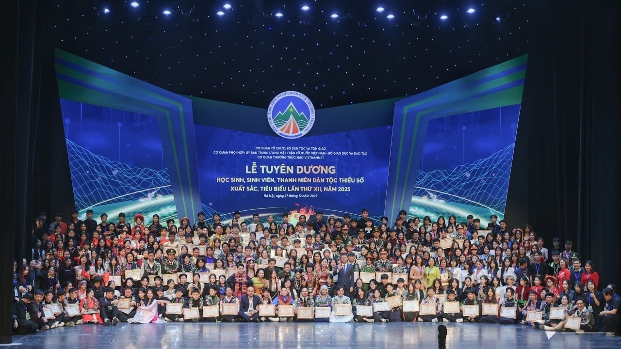 Lễ Tuyên dương học sinh, sinh viên, thanh niên DTTS tiêu biểu, xuất sắc là sự kiện thường niên, do Bộ Dân tộc và Tôn giáo chủ trì, phối hợp với các cơ quan liên quan tổ chức góp phần tôn vinh truyền thống hiếu học, bồi dưỡng nhân tài và khơi dậy khát vọng cống hiến của trí thức trẻ vùng đồng bào DTTS và miền núi.