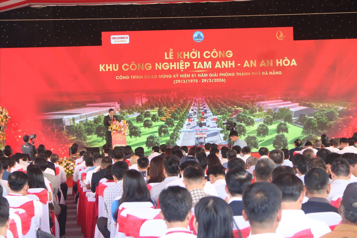 Quang cảnh lễ khởi công dự án Khu công nghiệp Tam Anh – An An Hòa. (Ảnh Huy Trường)