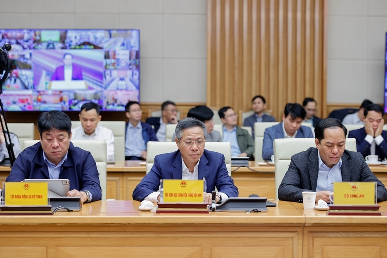 Đại diện các bộ, ngành dự Phiên họp - Ảnh: VGP/Nhật Bắc