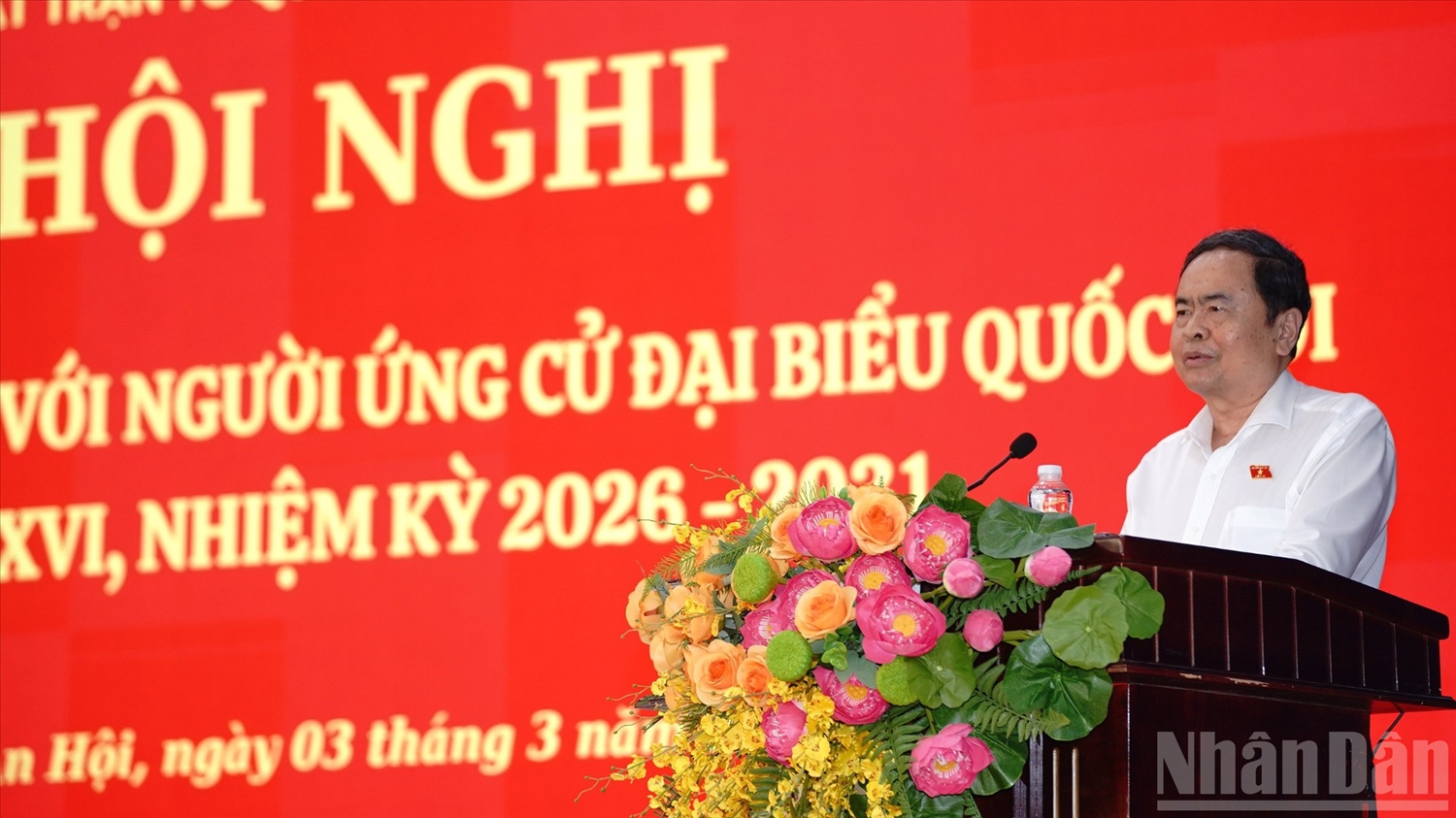 Đồng chí Trần Thanh Mẫn, Chủ tịch Quốc hội chia sẻ về một số vấn đề mà cử tri quan tâm. (Ảnh: THẾ ANH)