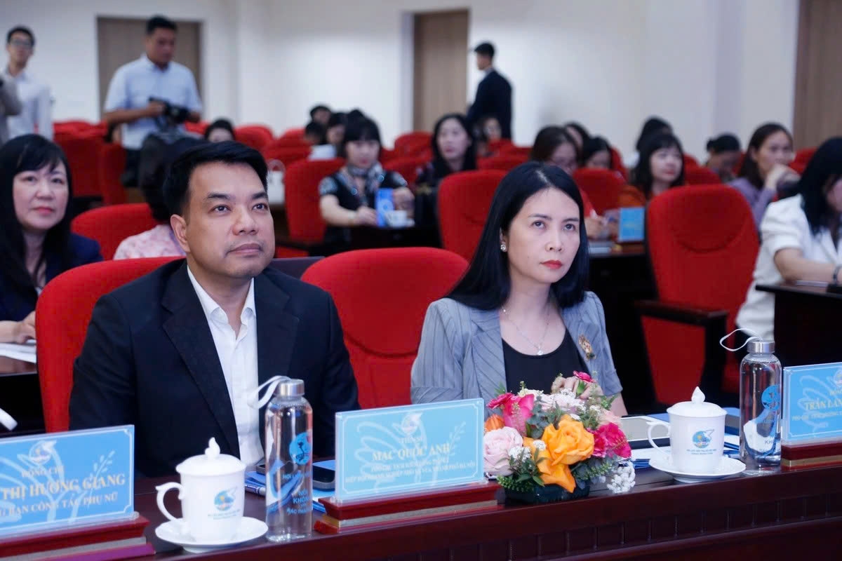 Các đại biểu tham dự Hội nghị