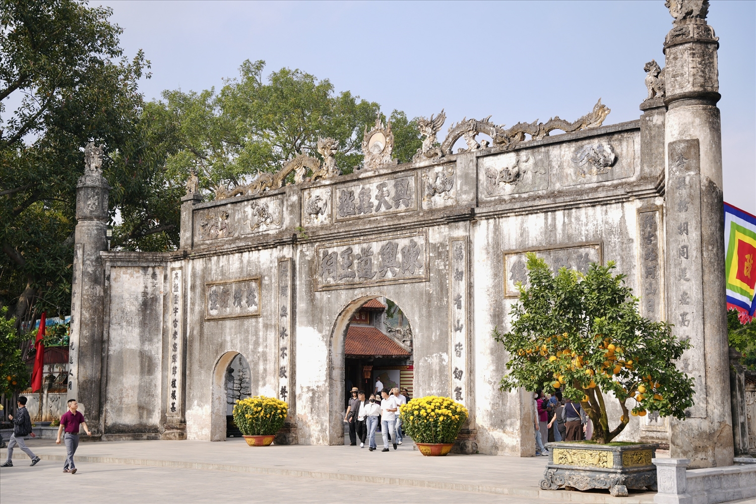 Thành phố Hải Phòng đã phối hợp với các cơ quan chuyên môn xây dựng quy hoạch tổng thể, đồng thời đẩy mạnh hoạt động quảng bá, tổ chức các lễ hội truyền thống gắn với phát triển du lịch bền vững.