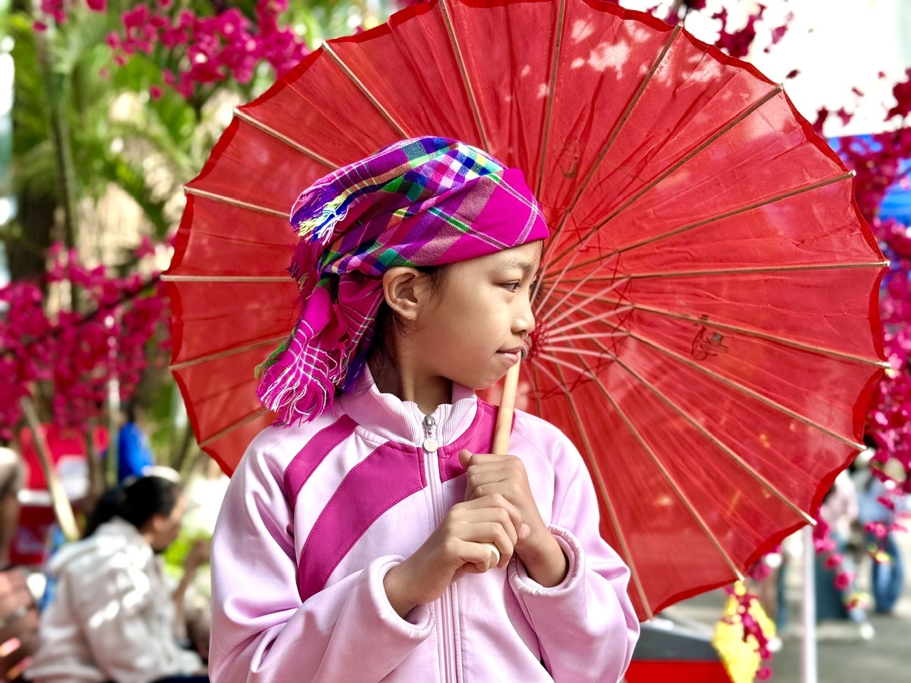 Em kg tin: Phiên chợ trên cao nguyên – Không gian văn hóa, nghệ thuật giữa lòng Buôn Ma Thuột 2