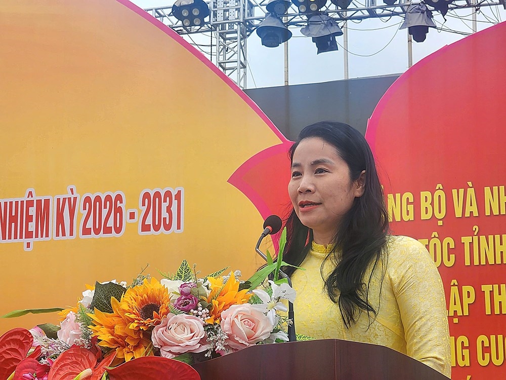 Phát biểu tại lễ khai mạc, bà Trần Hồng, Giám đốc Trung tâm Triển lãm và Xúc tiến Du lịch Thanh Hóa, giới thiệu về ý nghĩa của triển lãm