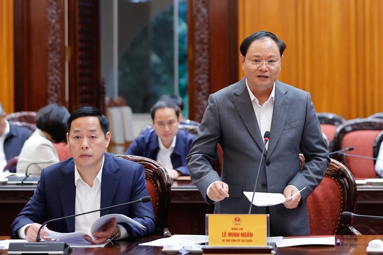 Bí Thư Tỉnh ủy Lai Châu Lê Minh Ngân báo cáo tại cuộc họp - Ảnh: VGP/Nhật Bắc