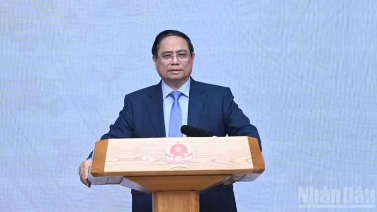 Thủ tướng Phạm Minh Chính phát biểu ý kiến tại hội nghị. (Ảnh TRẦN HẢI) 