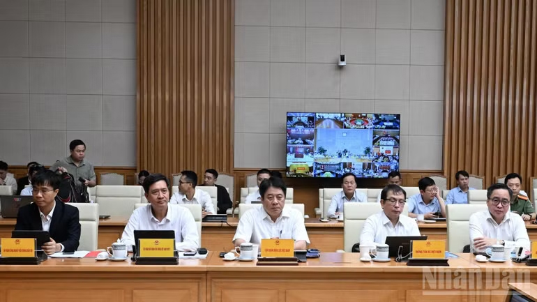 Đại diện các cơ quan, đơn vị tham dự hội nghị. (Ảnh TRẦN HẢI) 